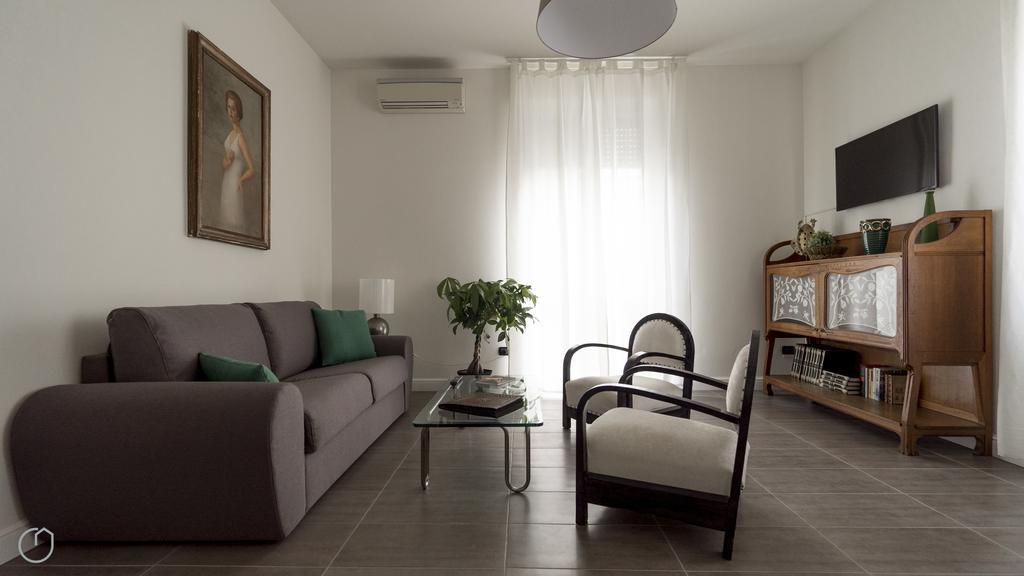 Italianway-Veniero Milão Quarto foto